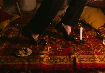 Penki moters eskizai iš Rojos eilėraščių (2/5)